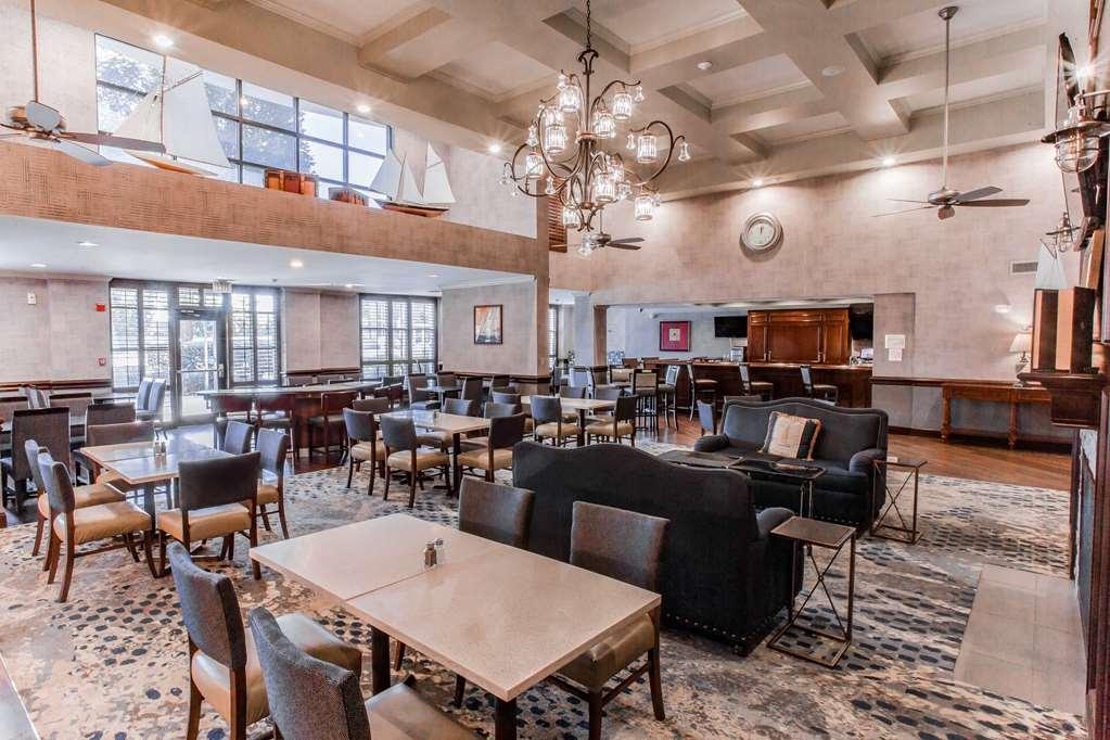 Homewood By Hilton Hotel 3*